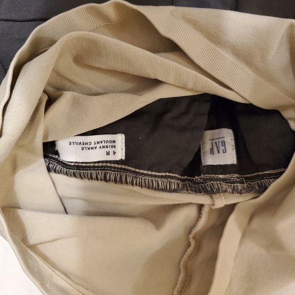 Maternity pants - Picture 2 of 3